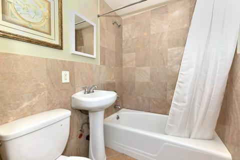 3801 Arbor La, Cincinnati, OH 45255 photo 5
