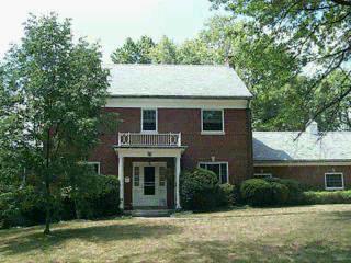 15 Rawsonwoods Cr, Cincinnati, OH 45220 photo 3