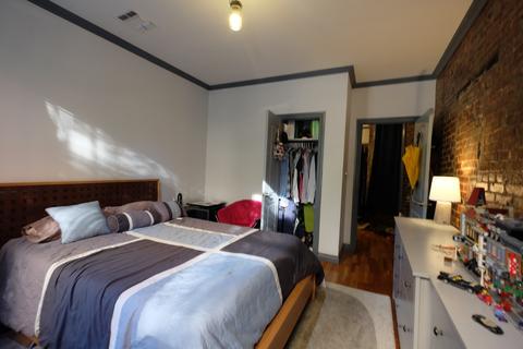 15 Rawsonwoods Cr, Cincinnati, OH 45220 photo 4