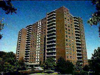 5300 Hamilton Ave #1002, Cincinnati, OH 45224 photo 2