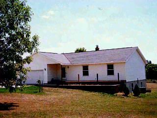 377 Pratt Rd, Blanchester, OH 45107 photo 2