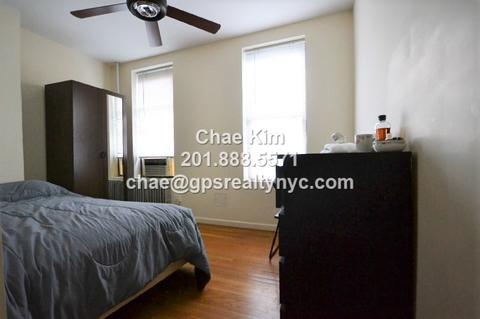 3886 Settle Rd, Mariemont, OH 45227 photo 1