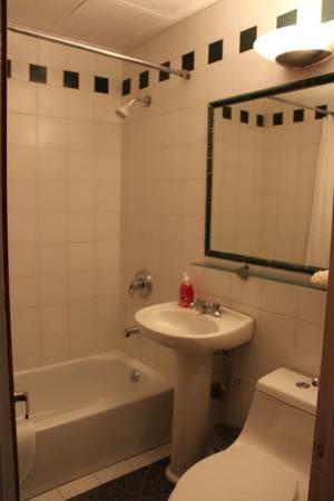 865 Castlebay Dr, Cincinnati, OH 45245 photo 7