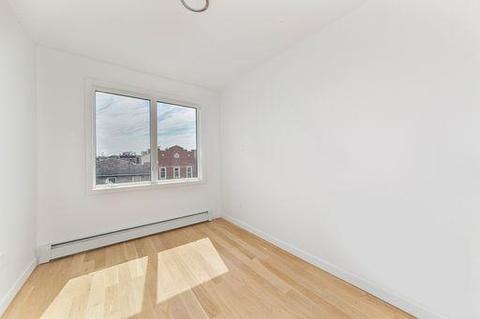 2047 Springdale Rd, Cincinnati, OH 45231 photo 5