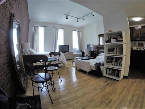 5916 Ropes Dr, Cincinnati, OH 45244 photo 3