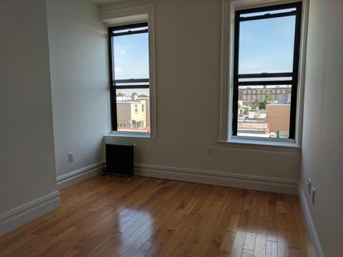 115 Sixth St, Franklin, OH 45005 photo 5