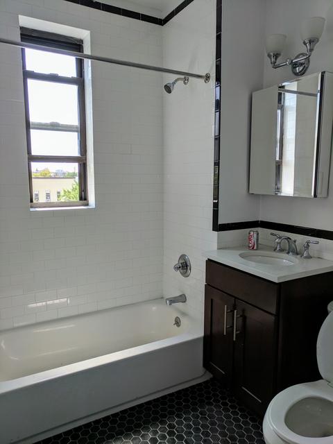 115 Sixth St, Franklin, OH 45005 photo 4