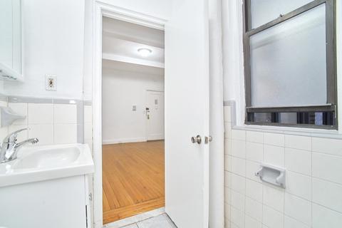 331 Warren Ave, Cincinnati, OH 45220 photo 8