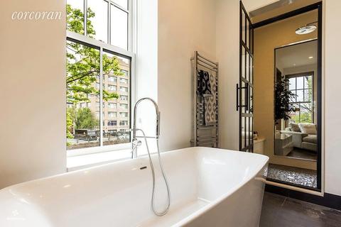 5006 River Rd, Cincinnati, OH 45233 photo 8