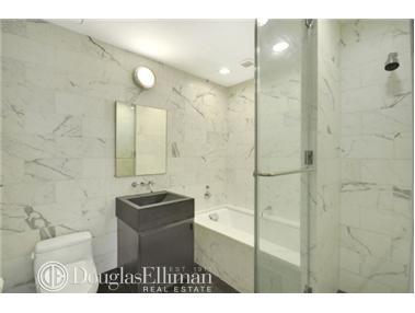 2924 Ferguson Rd, Cincinnati, OH 45238 photo 8