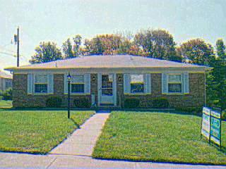 5651 Walkerton Dr, Cincinnati, OH 45238 photo 1