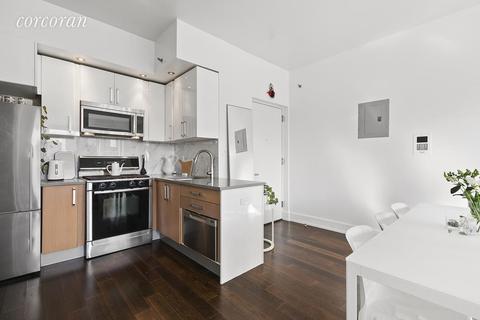 2709 Westbrook Dr, Cincinnati, OH 45211 photo 5