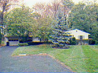 8821 Long Ln, Cincinnati, OH 45231 photo 1