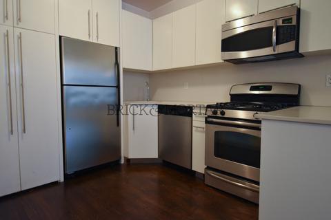 2920 Kling Ave, Cincinnati, OH 45211 photo 5