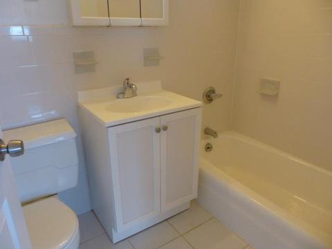 533 Slack St, Cincinnati, OH 45202 photo 1