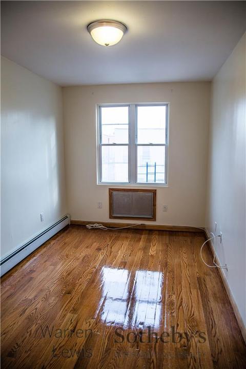 2643 Impala Dr, Cincinnati, OH 45231 photo 4