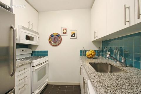 575 Halcor La, Cincinnati, OH 45255 photo 5