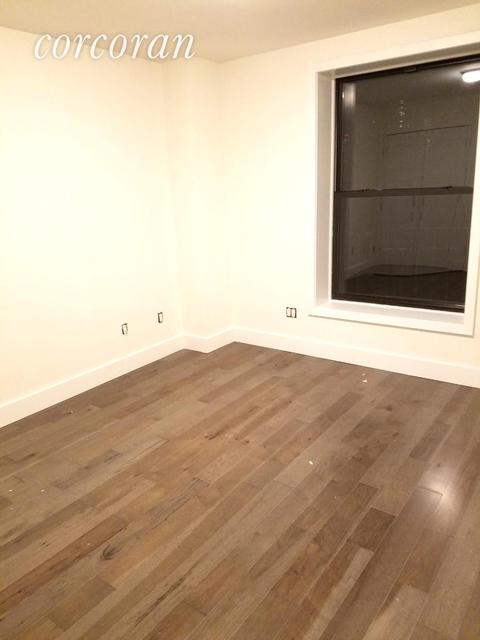 5045 Midfield Rd, Cincinnati, OH 45244 photo 5