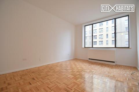 1611 Section Rd, Cincinnati, OH 45237 photo 6