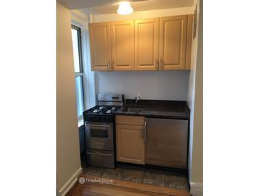 3157 Saffer St, Cincinnati, OH 45211 photo 7