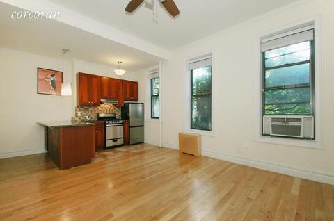 738 Mcpherson Ave, Cincinnati, OH 45205 photo 1