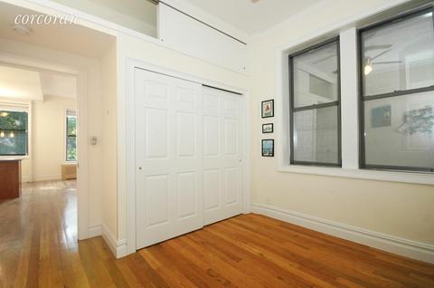 738 Mcpherson Ave, Cincinnati, OH 45205 photo 2