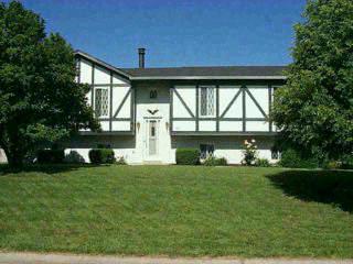 925 Rustic Ct, Monroe, OH 45050 photo 1