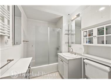 8020 Blome Rd, Cincinnati, OH 45243 photo 4