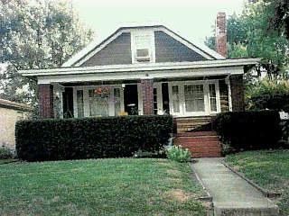 35 Ridgeway Rd, Cincinnati, OH 45216 photo 3