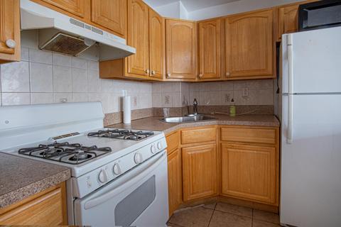 18 Spring Knoll Dr, Mariemont, OH 45227 photo 7