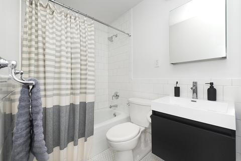 4048 Simca Ln, Cincinnati, OH 45211 photo 5