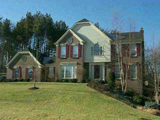 653 Dorgene Ln, Cincinnati, OH 45244 photo 2