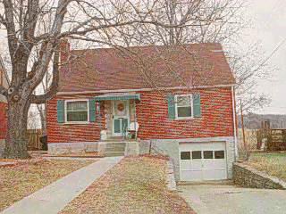 4726 Hardwick Dr, Cincinnati, OH 45238 photo 3