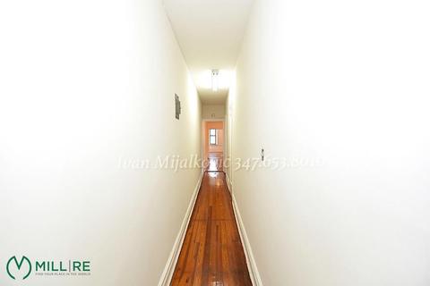 236 Mccormick Pl, Cincinnati, OH 45219 photo 6
