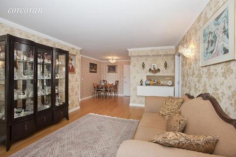 4653 Glenway Ave, Cincinnati, OH 45238 photo 1