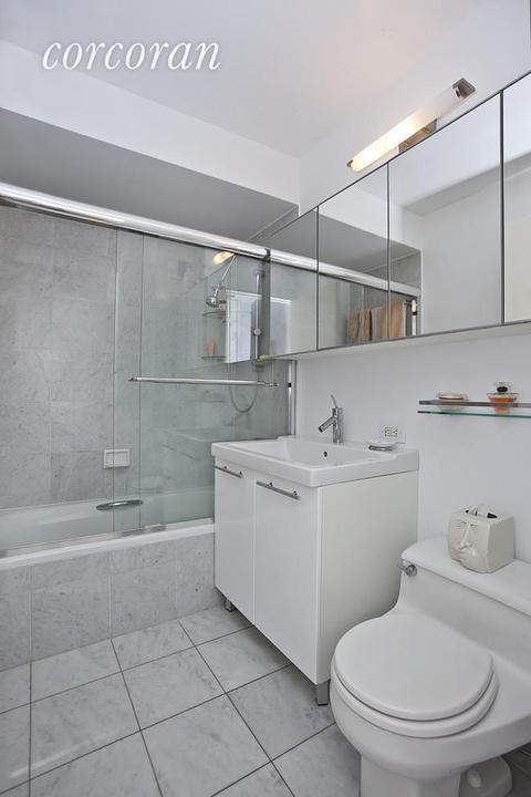4653 Glenway Ave, Cincinnati, OH 45238 photo 7