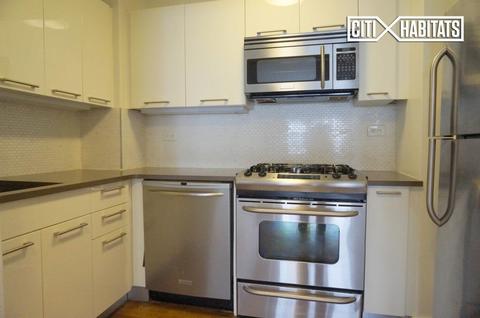 4545 Galbraith Rd, Cincinnati, OH 45236 photo 4