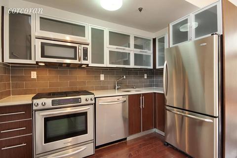 8068 Hetz Dr, Cincinnati, OH 45242 photo 1