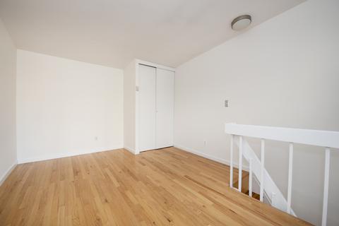 237 University Ave, Cincinnati, OH 45219 photo 5