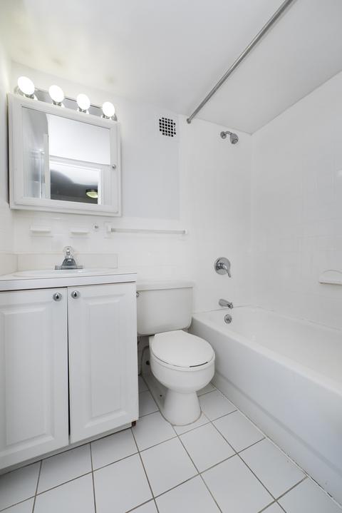 237 University Ave, Cincinnati, OH 45219 photo 4