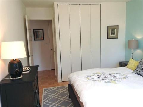 10943 Maplehill Dr, Cincinnati, OH 45240 photo 3