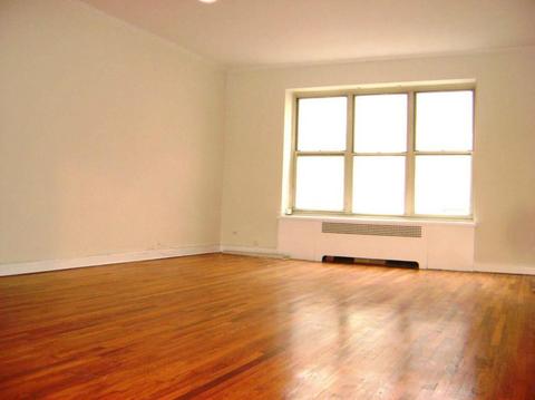 5896 Willowoak La, Cincinnati, OH 45239 photo 8