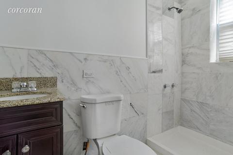 529 Topfield Dr, Cincinnati, OH 45255 photo 7