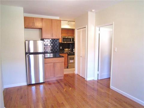 4 Arcadia Pl, Cincinnati, OH 45208 photo 1