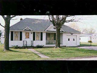 57 Maple St, Mowrystown, OH 45155 photo 1