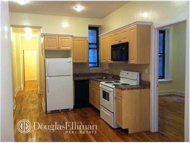 19 Ridgeway Rd, Cincinnati, OH 45216 photo 4