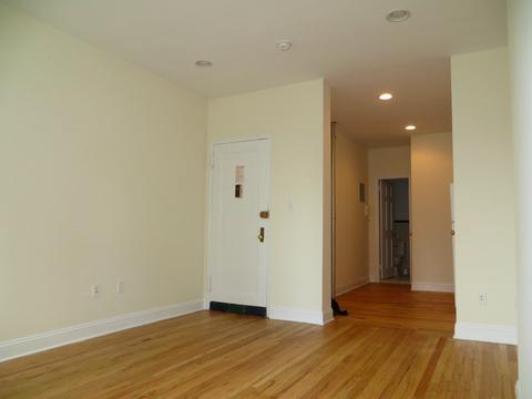 9720 Monroe Ave, Blue Ash, OH 45242 photo 2