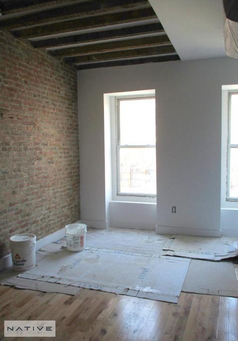 2137 Weron La, Cincinnati, OH 45225 photo 1