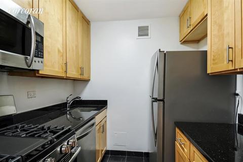 69 Ridgeway Rd, Cincinnati, OH 45216 photo 9