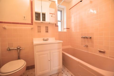 3159 Westbrook Dr, Cincinnati, OH 45238 photo 10